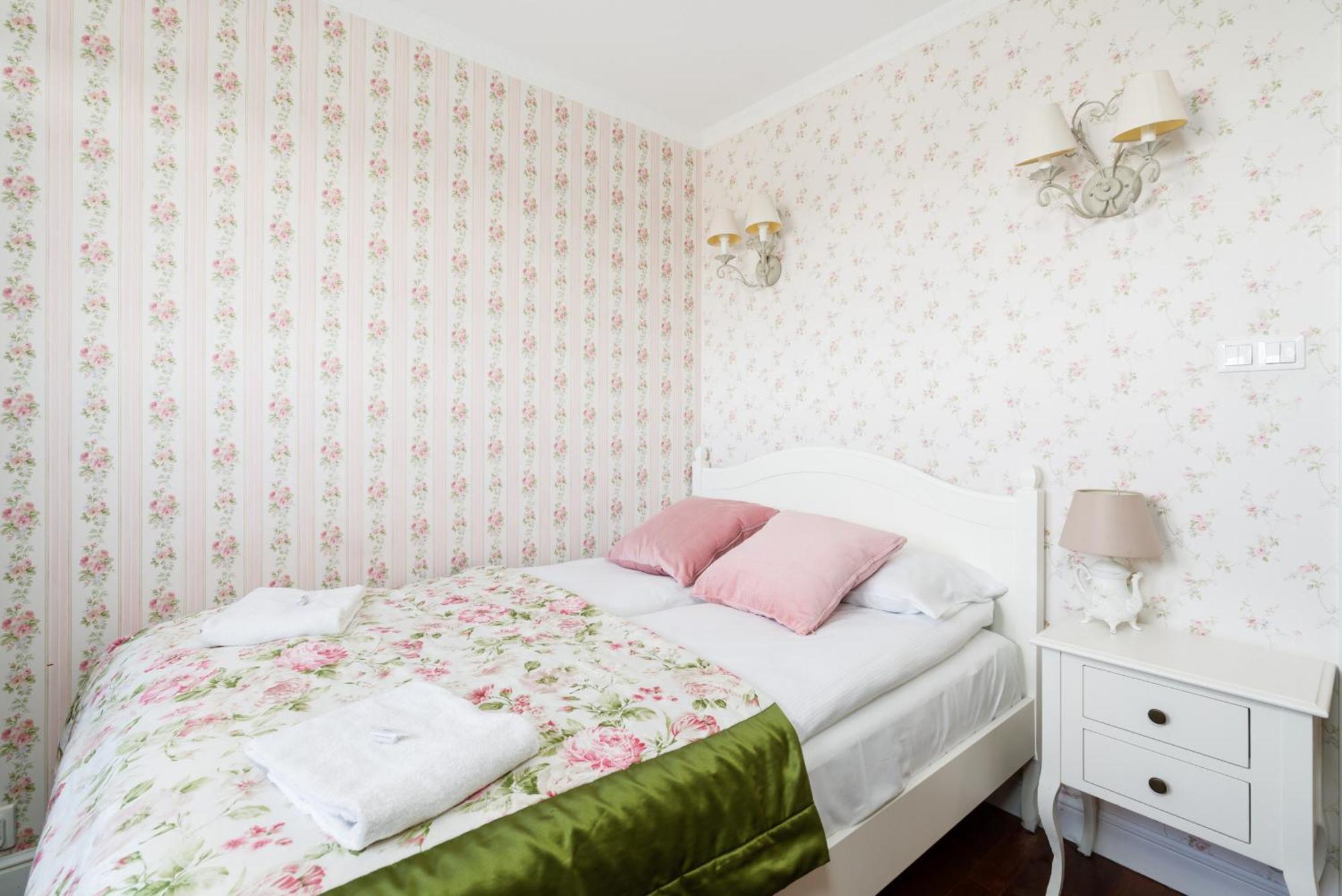 Malta Balcony And Parking By Renters Prestige Apartment