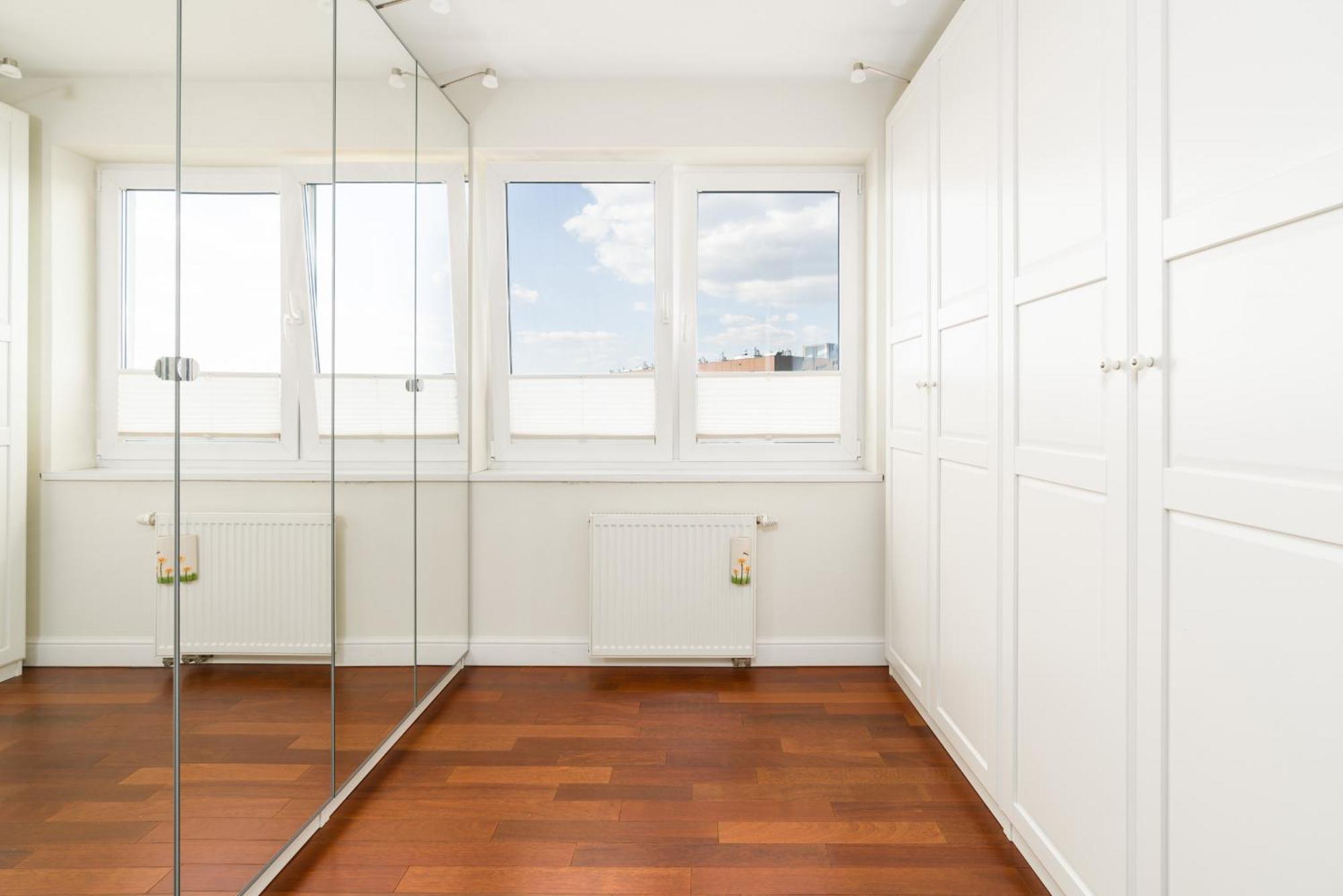 Malta Balcony And Parking By Renters Prestige * Poznan