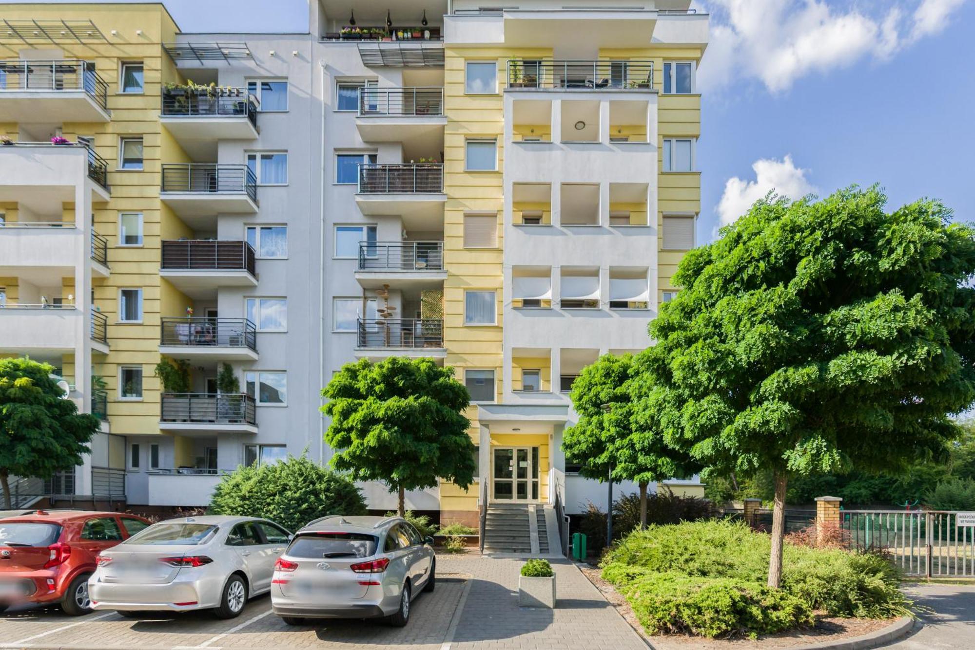 Apartment Malta Balcony And Parking By Renters Prestige